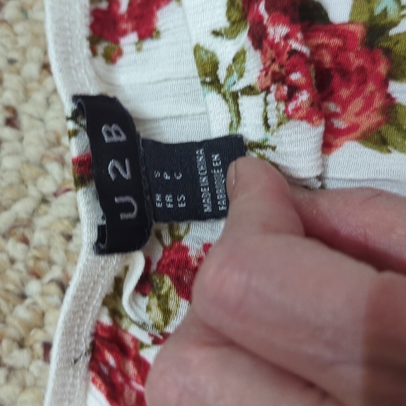 Size Size S Boho Floral Crop Blouse - Picture 5 of 11